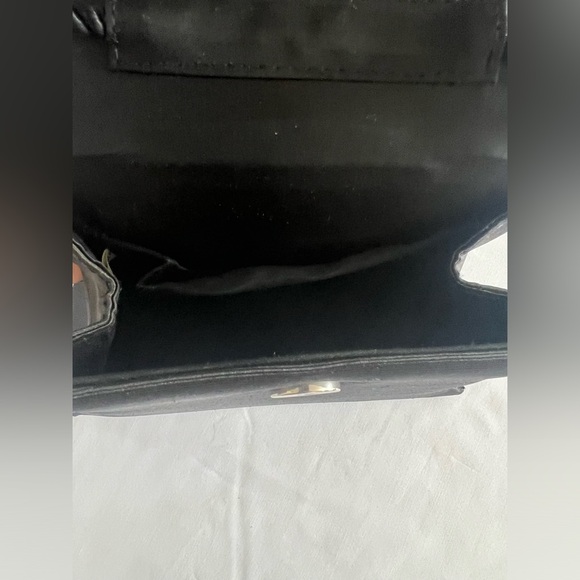 Elegant Crystal Handel Black Evening Bag Like New - Picture 5 of 8